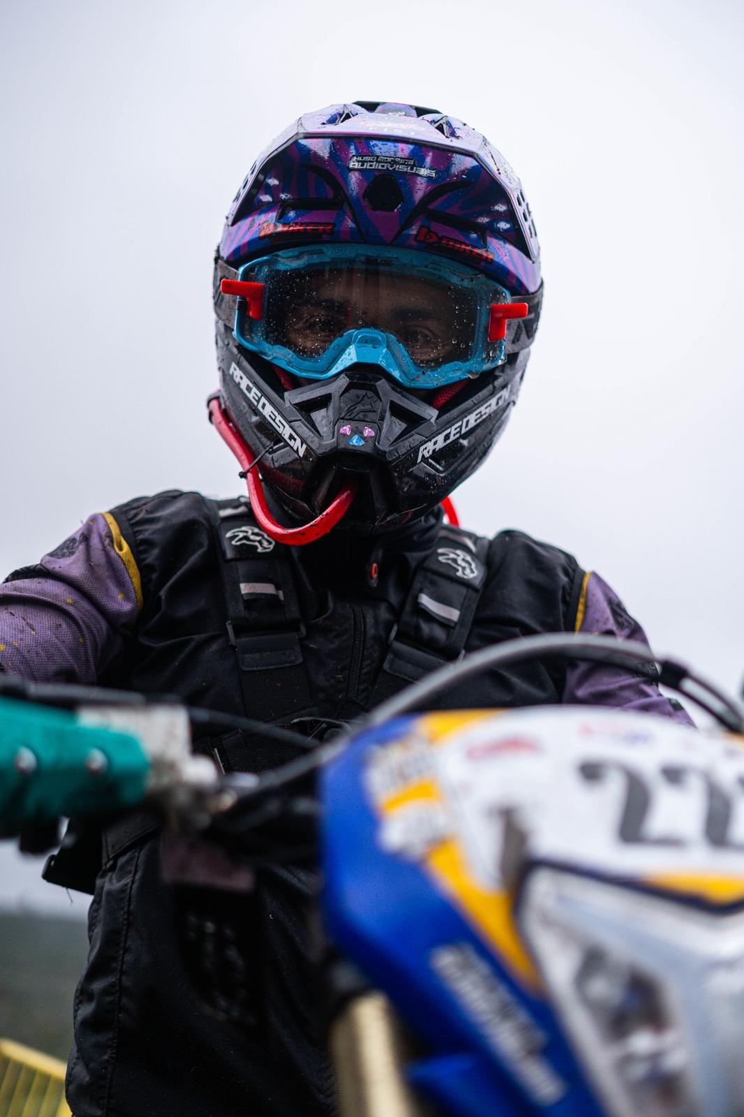 Extended Pipe (Hands-Free Drinking System)